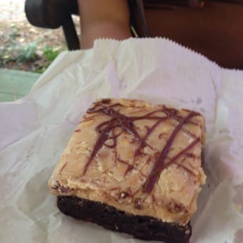 Mosswood Farm Store - Bakeries Near Me - Micanopy, Florida