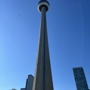 CN Tower - Landmarks & Historical Buildings Near Me - Toronto, Ontario CN Tower - Landmarks & Historical Buildings Near Me - Toronto, Ontario