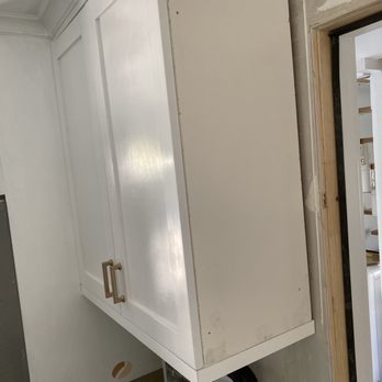 Swiss Cabinets - No side panel - General Contractors Near Me - Pacoima, California Swiss Cabinets - No side panel - General Contractors Near Me - Pacoima, California