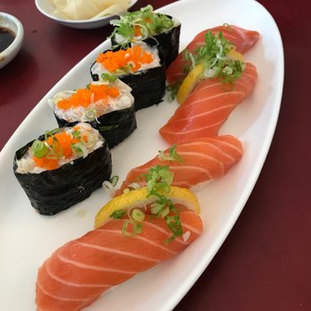 Sushi Zone - Spicy scallop nigiri and salmon sashimi - Sushi Bars Near Me - San Francisco, California Sushi Zone - Spicy scallop nigiri and salmon sashimi - Sushi Bars Near Me - San Francisco, California