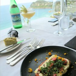 Jonah's Restaurant & Accommodation