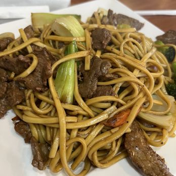 Pho Plus 1 - Beef Stir Fry - Vietnamese Near Me - Oklahoma City, Oklahoma