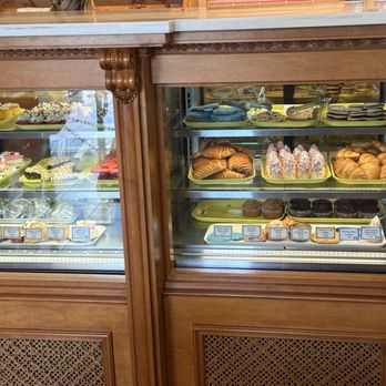 Jolly Holiday Bakery Cafe - Bakeries Near Me - Anaheim, California