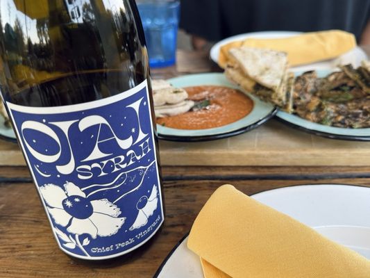 Ojai Rotie by null