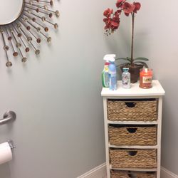M Salon - Lovely bathroom