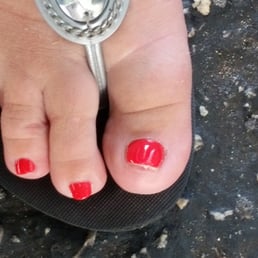 Have never had such a rough nail, or the top edge not painted. Have never had such a rough nail, or the top edge not painted.