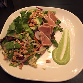 Moxies Kitchener Restaurant - Seared Ginger Tuna Salad - Canadian (New) Near Me - Kitchener, Ontario Moxies Kitchener Restaurant - Seared Ginger Tuna Salad - Canadian (New) Near Me - Kitchener, Ontario