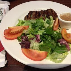 Applebee's Grill + Bar - Salada + proteína yummy