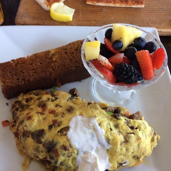 Emle's Restaurant - Italian Omelette has a lot of sausage. Very Good - American Near Me - Northridge, California Emle's Restaurant - Italian Omelette has a lot of sausage. Very Good - American Near Me - Northridge, California