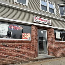 East Providence Weiners - Exterior