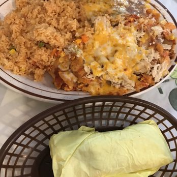 El Farolito - Chilaquiles - Mexican Near Me - Placentia, California El Farolito - Chilaquiles - Mexican Near Me - Placentia, California