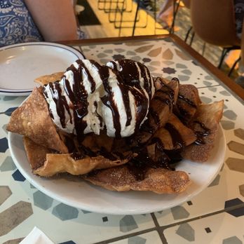Mekiko Cantina - Chocolate desert nachos - Tacos Near Me - Kapolei, Hawaii