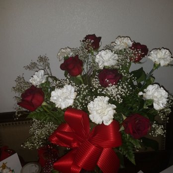 Pulido's Flowers & Gifts - 12 days old and still beautiful. Pulidos flower shop is truly always top quality and beautiful flowers. - Florists Near Me - Arleta, California Pulido's Flowers & Gifts - 12 days old and still beautiful. Pulidos flower shop is truly always top quality and beautiful flowers. - Florists Near Me - Arleta, California