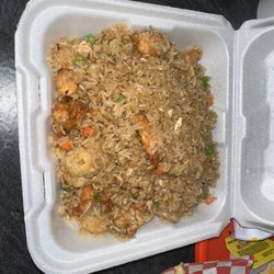 Louisiana Fried Chicken & Seafood - Chicken and shrimp fried rice