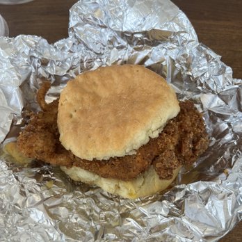 1911 Biscuits & Burgers - Chicken Biscuit - Breakfast & Brunch Near Me - Smyrna, Georgia