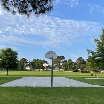 Pine Meadows Park - Basketball court with a huge field behind it - Parks Near Me - Virginia Beach, Virginia Pine Meadows Park - Basketball court with a huge field behind it - Parks Near Me - Virginia Beach, Virginia