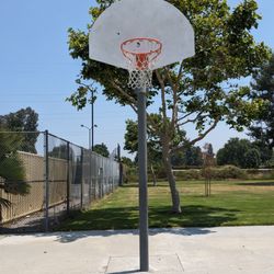 John Anson Ford Park - Basket