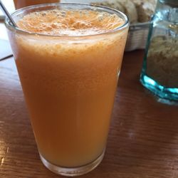 Garraxi Taberna - Carrot, lemon, ginger juice