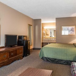 Quality Inn & Suites Mt. Chalet