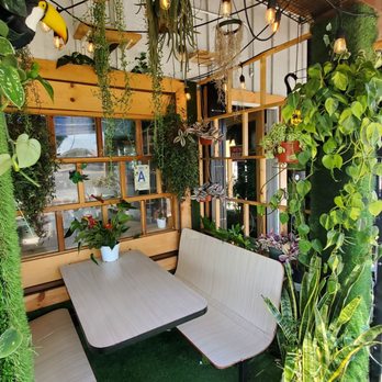 Coco Bomb - Cute outdoor seating - Cafes Near Me - San Diego, California