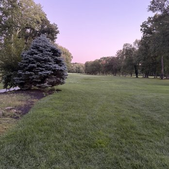 Brookmeadow Country Club - Hole 18 - Golf Near Me - Canton, Massachusetts