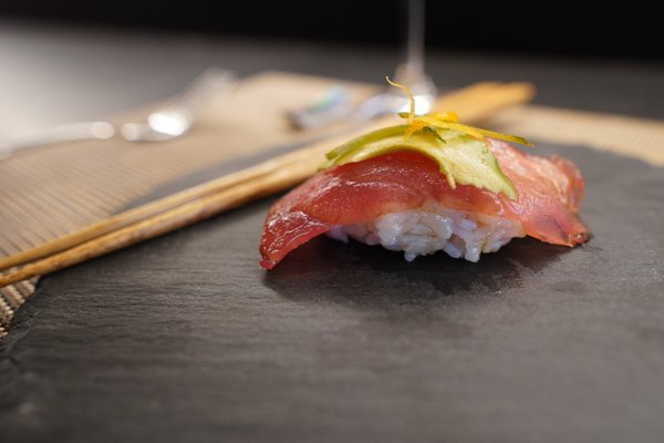 Yo nashi by null
