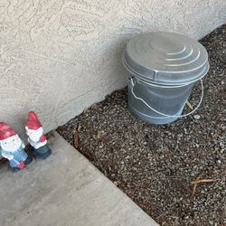 Shoppers Supply - Bin for birdseed - love it!