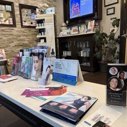 Laser Plus Spa - Waiting area