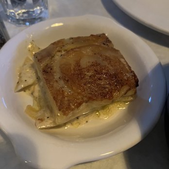 La Bonne Table - French Near Me - San Diego, California