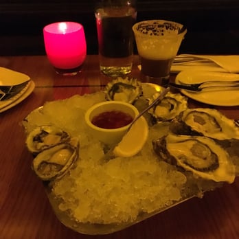 Ray's Boathouse - Variety oysters - New American Near Me - Seattle, Washington Ray's Boathouse - Variety oysters - New American Near Me - Seattle, Washington