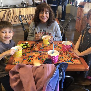 HomeSpun Yogurt - Ice Cream & Frozen Yogurt Near Me - Lincoln, California HomeSpun Yogurt - Ice Cream & Frozen Yogurt Near Me - Lincoln, California