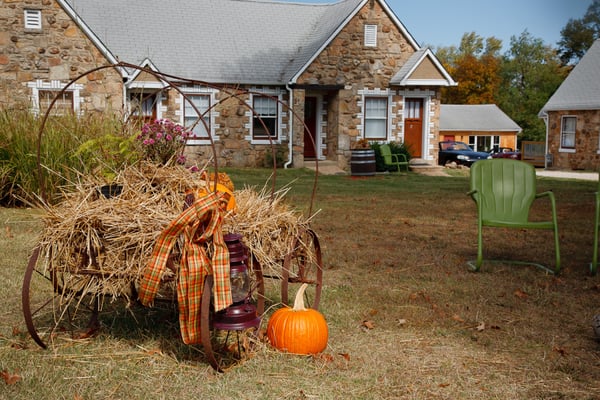 Wagon Wheel Motel by null