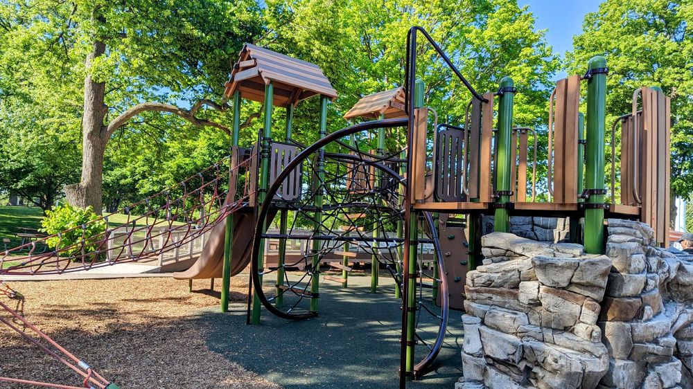 Western Springs Park District - Spring Rock Park Image