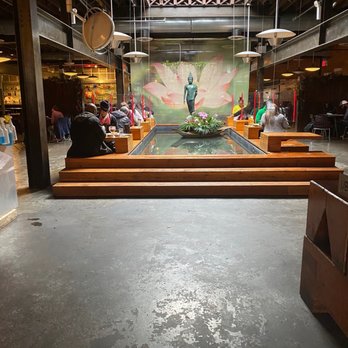 Sea Thai - Entrance - Thai Near Me - Brooklyn, New York