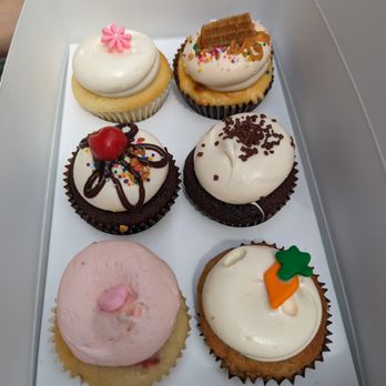 Georgetown Cupcake - Cupcakes Near Me - Washington, DC, District of Columbia Georgetown Cupcake - Cupcakes Near Me - Washington, DC, District of Columbia