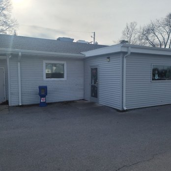 Dark Horse Restaurant - the outside of the building - American Near Me - Findlay, Ohio