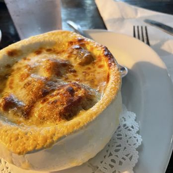 Hideaways Tavern and Grille - Starlet's French Onion Soup - New American Near Me - Plantation, Florida Hideaways Tavern and Grille - Starlet's French Onion Soup - New American Near Me - Plantation, Florida