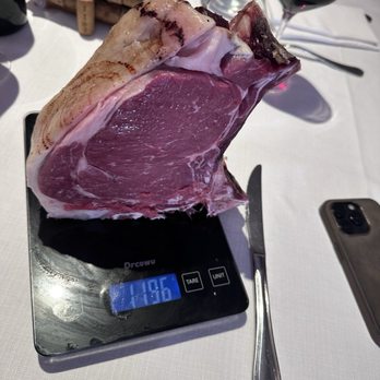 La Buchetta - Beautiful steak - Tuscan Near Me - Florence, FI La Buchetta - Beautiful steak - Tuscan Near Me - Florence, FI