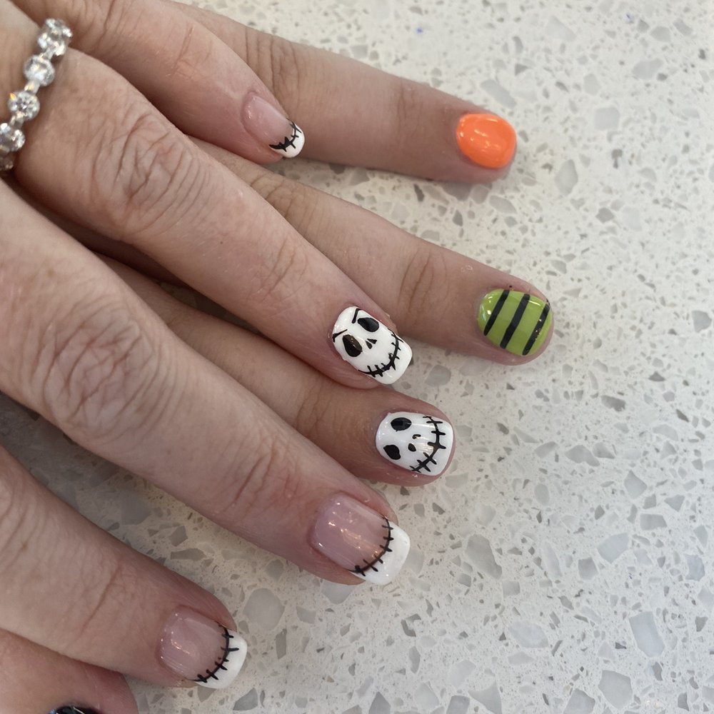 B Nails & Lashes - Nail Salons Near Me - Las Vegas, Nevada