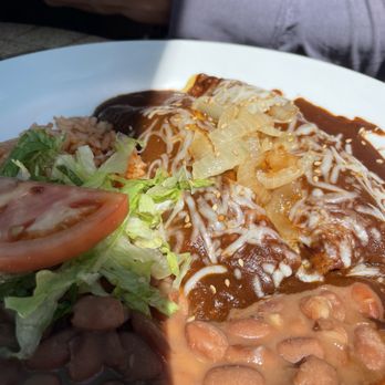 La Cueva Cafe - Mexican Near Me - Taos, New Mexico