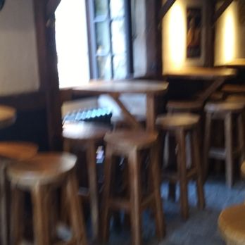 Les Berthom - Inside - Beer Bar Near Me - Strasbourg, 67 Les Berthom - Inside - Beer Bar Near Me - Strasbourg, 67