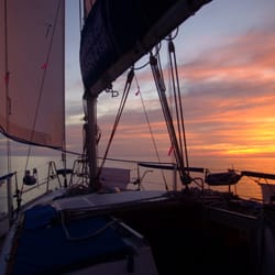 Sailvenice - There is no one to block your view of sunset on the boat.