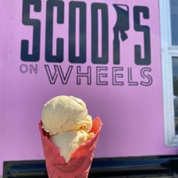 Scoops on Wheels - Pumpkin - small in wafer cone