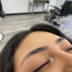 Ally's Threading & Beauty