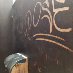 Disgusting shared single toilet for 3 restaurants