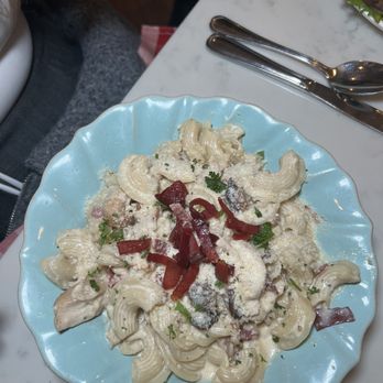 DiAnoia's Eatery - CHICKEN ALLA BOSCAIOLA - Delis Near Me - Pittsburgh, Pennsylvania DiAnoia's Eatery - CHICKEN ALLA BOSCAIOLA - Delis Near Me - Pittsburgh, Pennsylvania