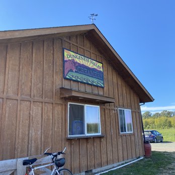 Dungeness Valley Creamery - a bicycle parked in front of the building - Ice Cream & Frozen Yogurt Near Me - Sequim, Washington
