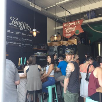 Long Live Beerworks - Crowdedness for some good brews. - Breweries Near Me - Providence, Rhode Island