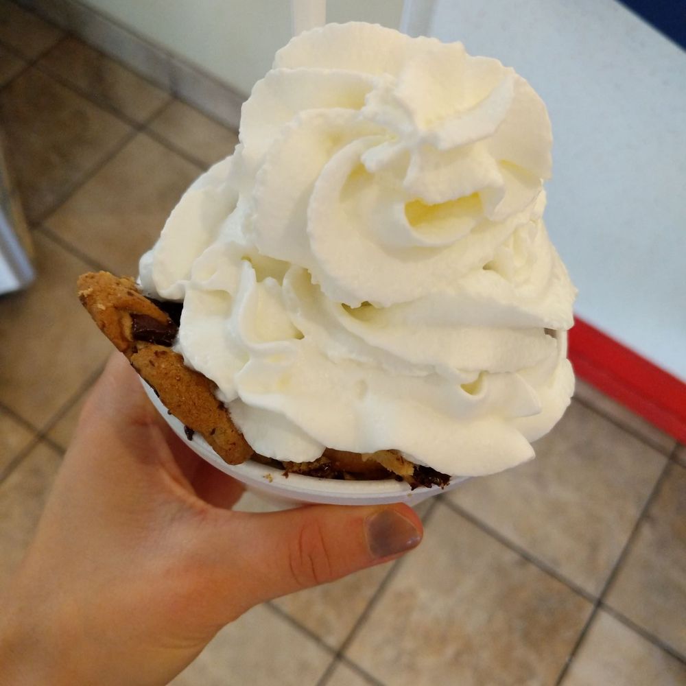 East Coast Custard - Chocolate chip cookie sundae! - Ice Cream & Frozen Yogurt Near Me - Painesville, Ohio East Coast Custard - Chocolate chip cookie sundae! - Ice Cream & Frozen Yogurt Near Me - Painesville, Ohio