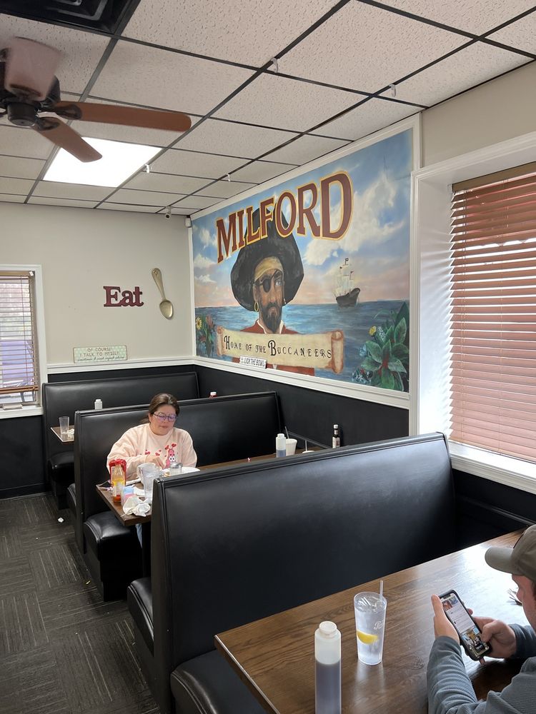 West Side Restaurant Logo